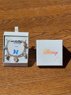 Disney Mickey Minnie Love Silver Plated Charm Bracelet NIB
